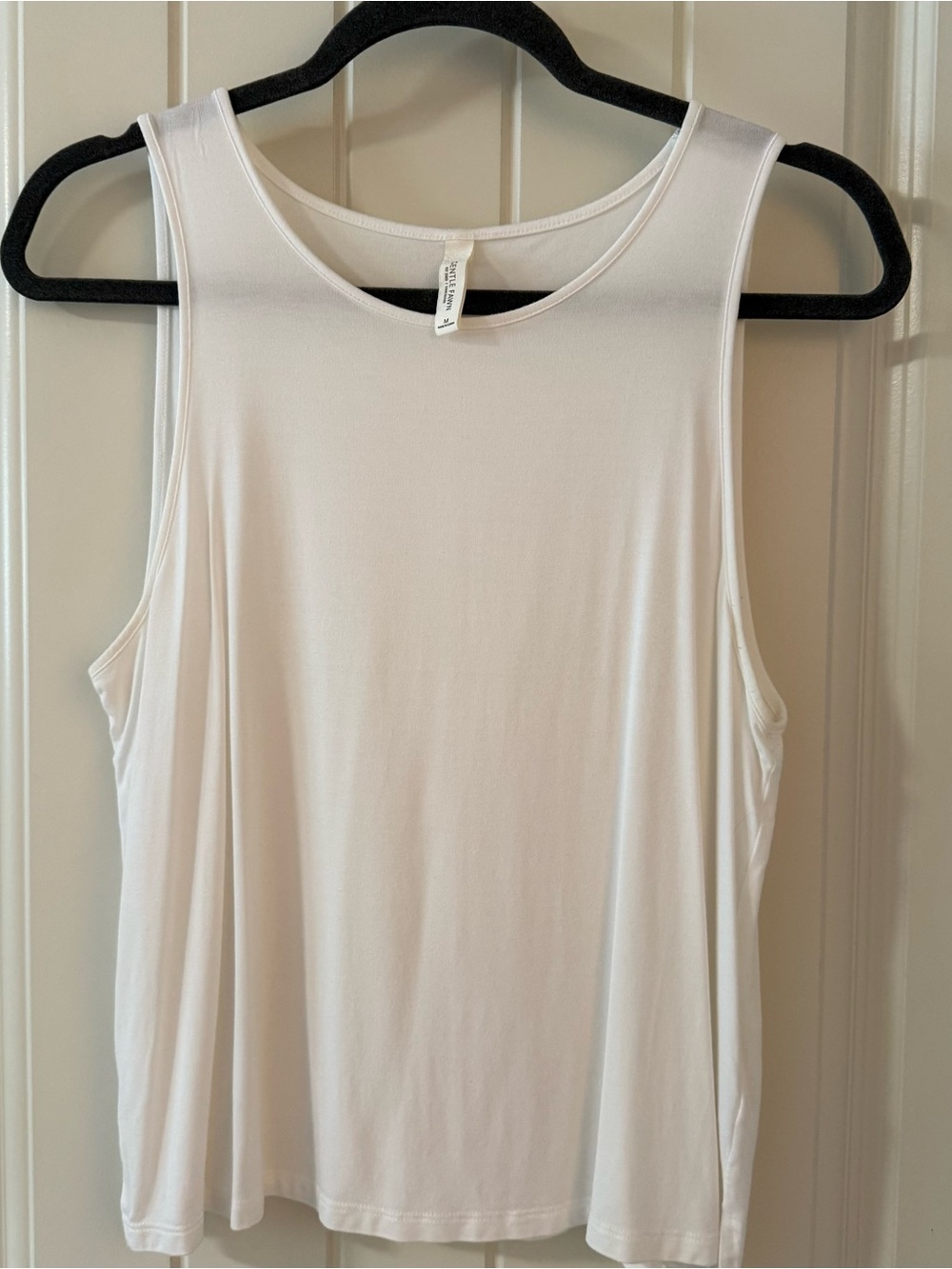 Gentle Fawn White Scoop Tank Top